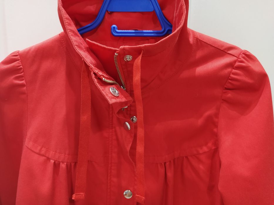 Дамско червено пролетно яке НМ, размер М