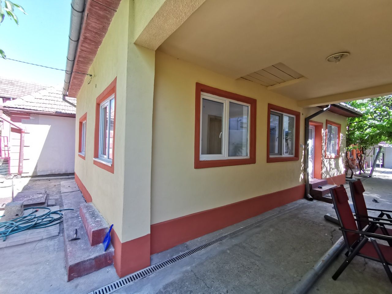 Casa Mehala renovata 741mp teren toate utilitățile vand/schimb