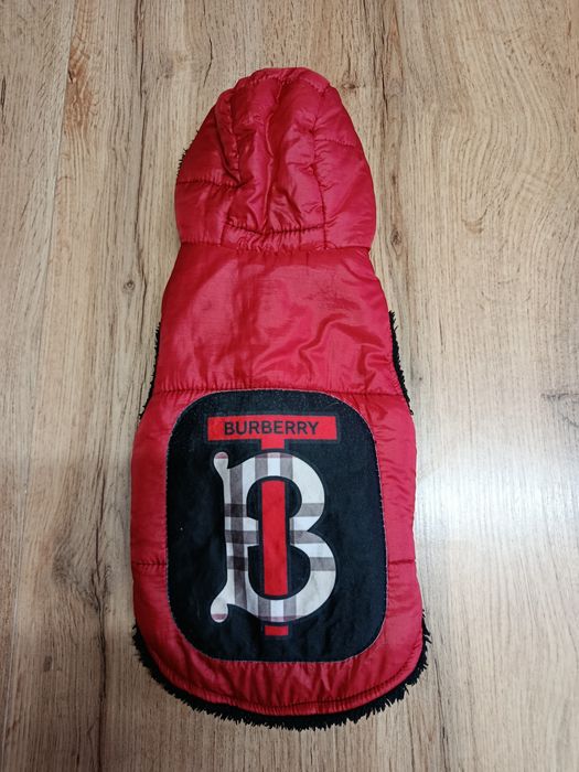 Яке за малко куче