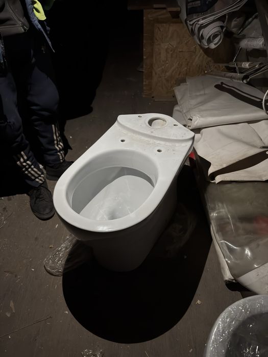 Унитаз простой !