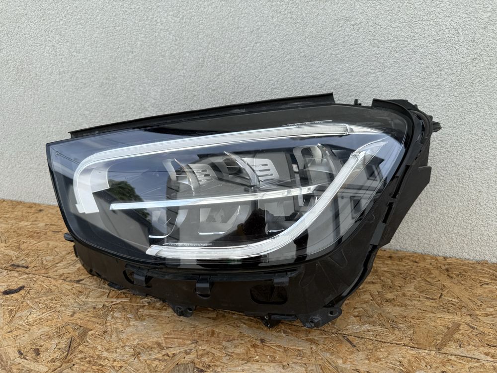 Far stanga Mercedes GLC Facelift LED High Performance Original Europa
