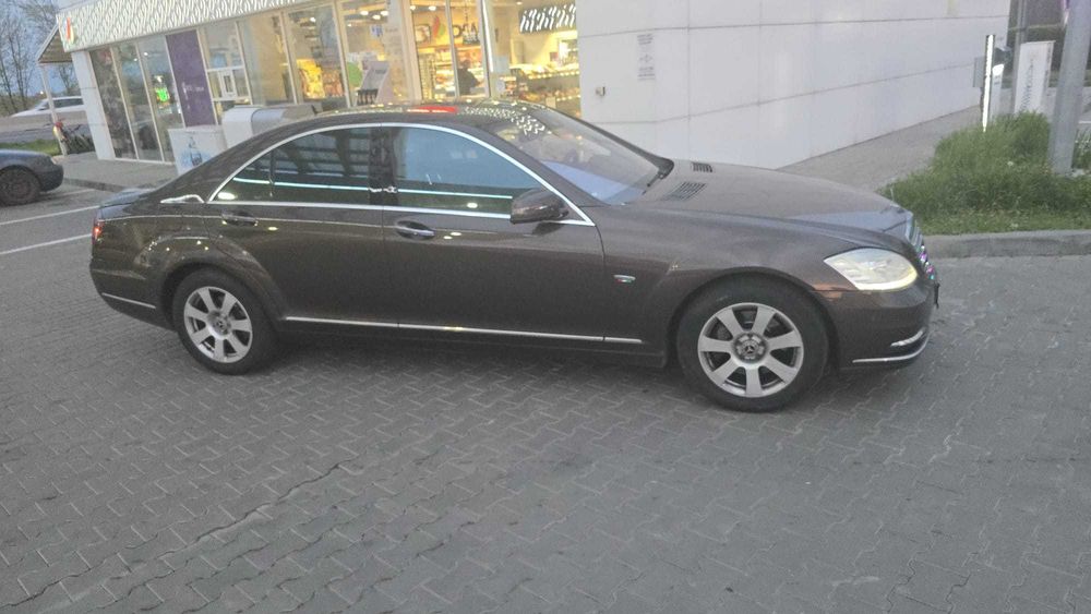 Mercedes S350 BlueTec W221