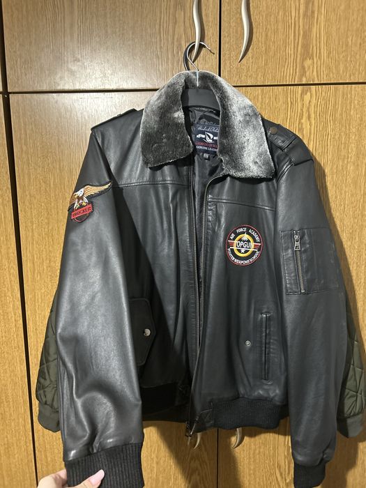 Geaca piele noua