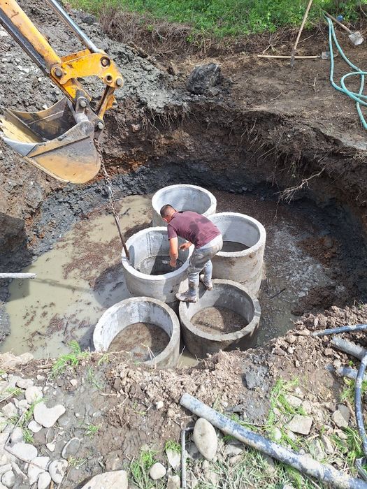 Sapam fantani  cu inele din beton.