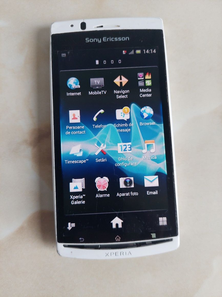 Vând Sony Ericsson Xperia Arc S White / alb, fără probleme /poze reale
