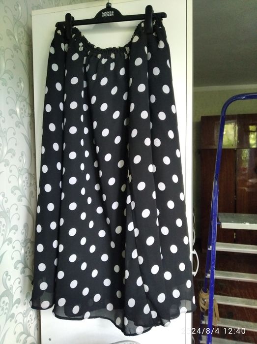 Юбка "в горох" черная