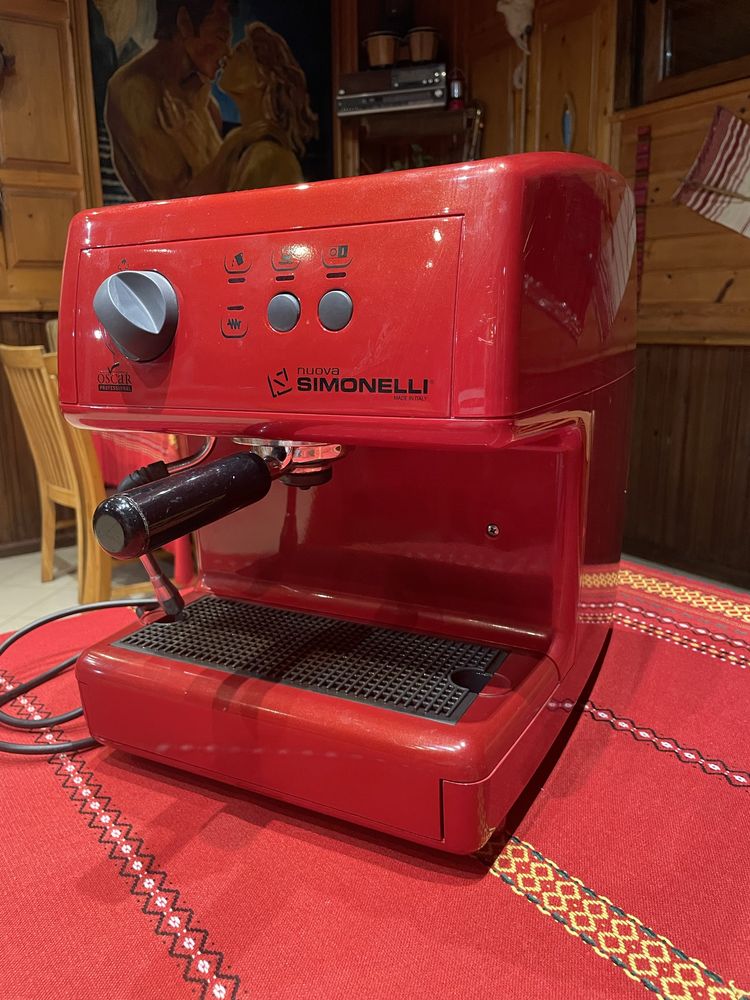 Кафе машина SIMONELLI Nuova