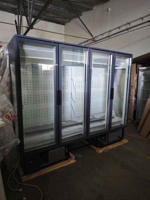 Vitrina verticala 4 usi - 257 cm / Spania / NOU