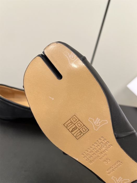 Balerini pantofi Maison Margiela, negru, tip Premium