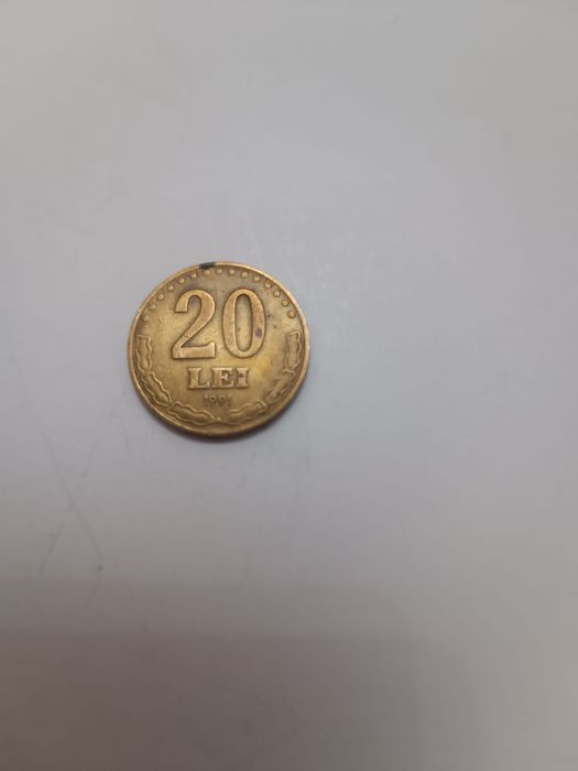 Vând monede de colecție