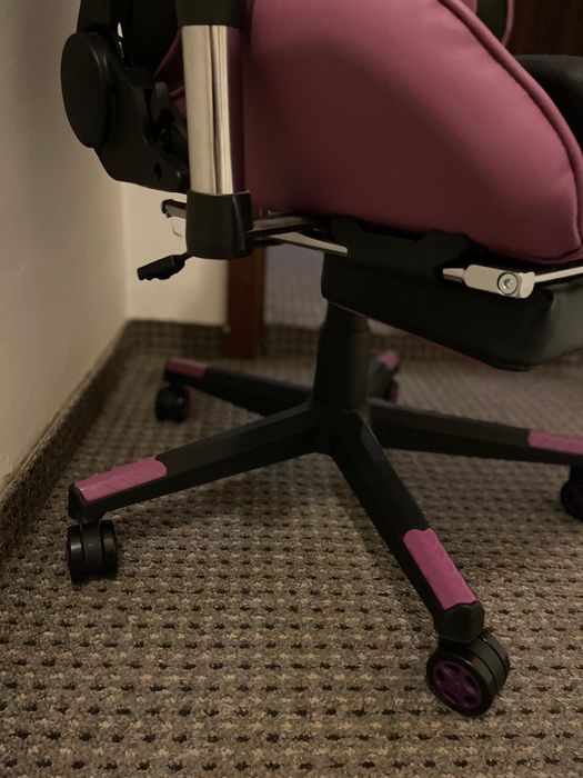 Scaun gaming  stare perfecta. Utilizat de 2 ori