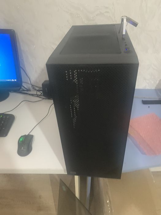 Системный блок core i 5 10400f срочно