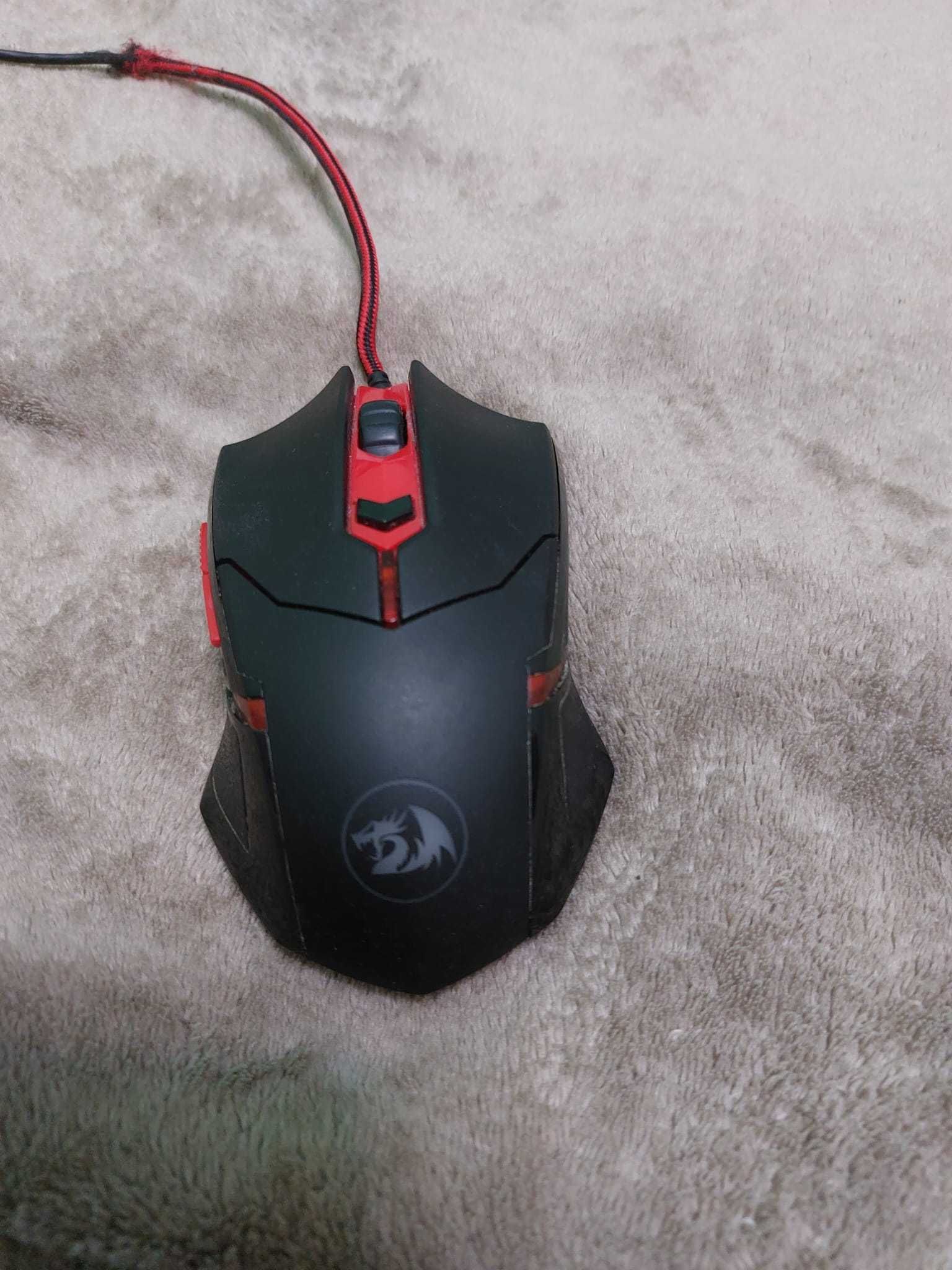 Mouse Redragon Rosu