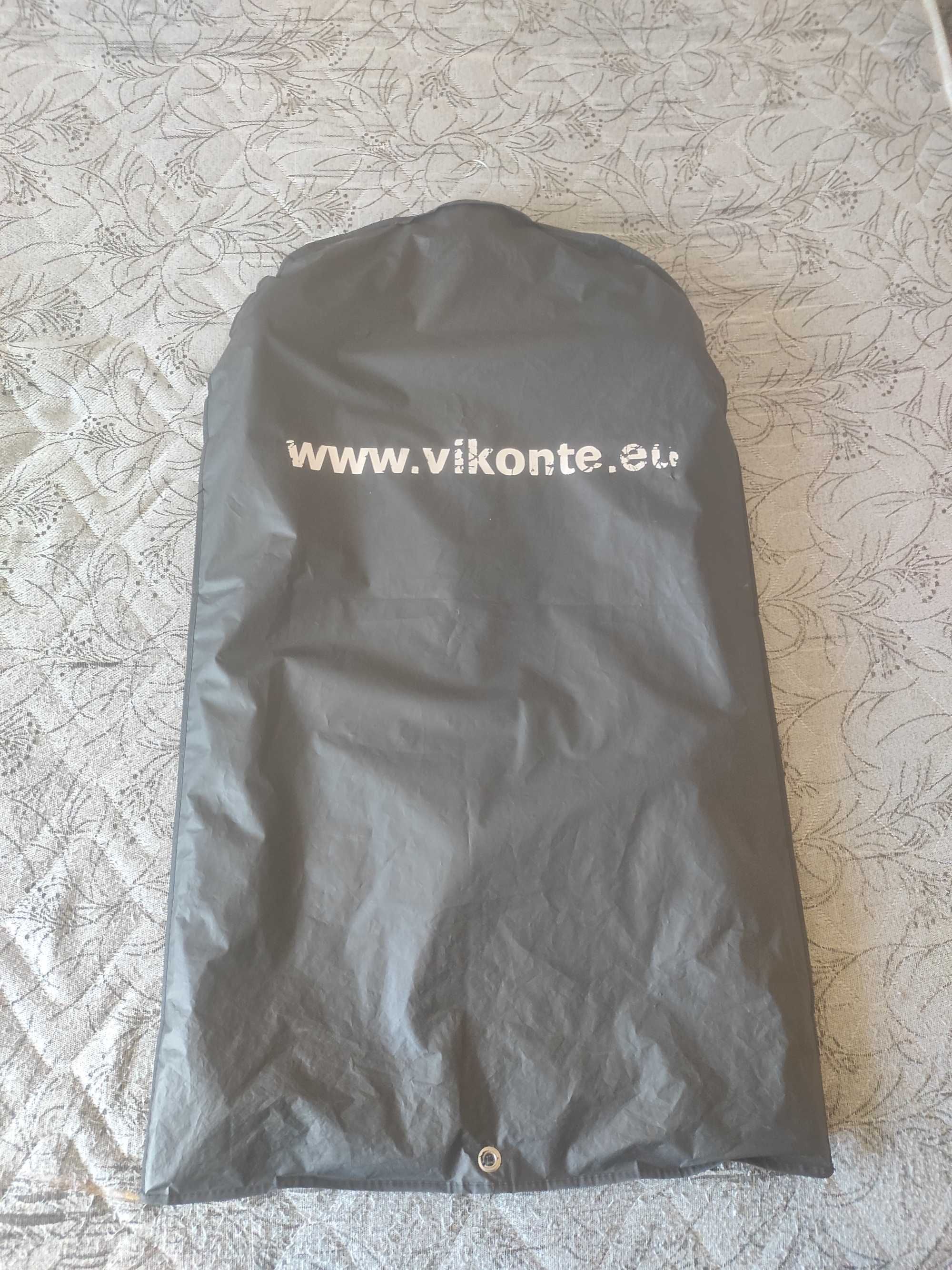 Официален костюм vikonte