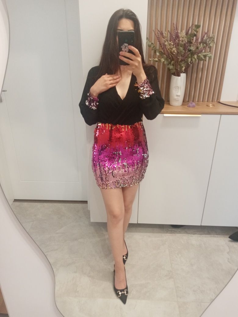 Rochie cu paiete