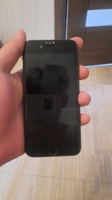 Продажа и обмен iphone 8