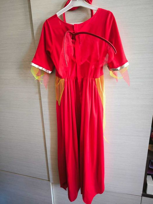 Карнавални и хелоуин костюми за момиче - от 5 г до 7 г