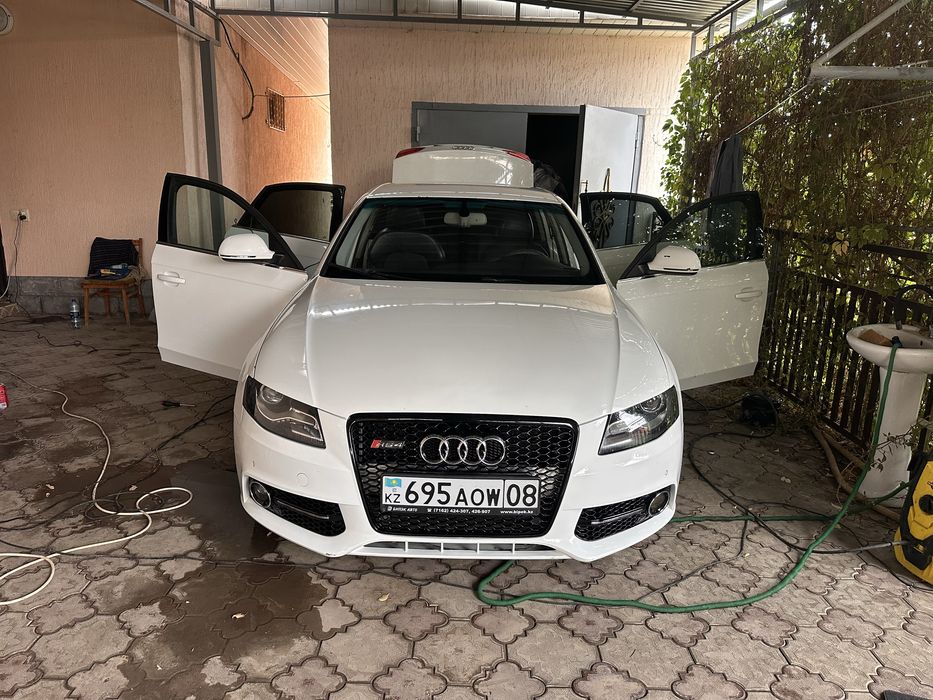 AUDI A4 AVANT 2.0TFSI (турбо) в хорошем состоянии