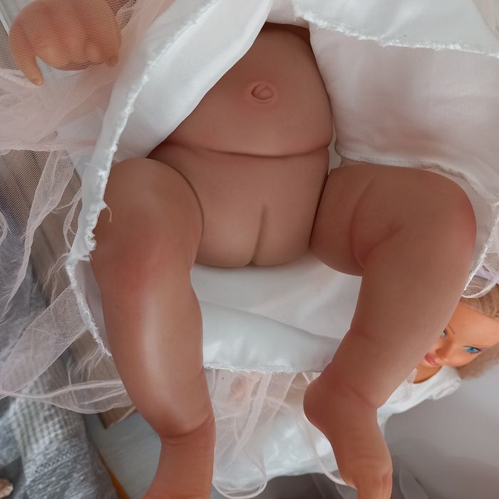 Papusa reborn f drăguță aprox.50 cm