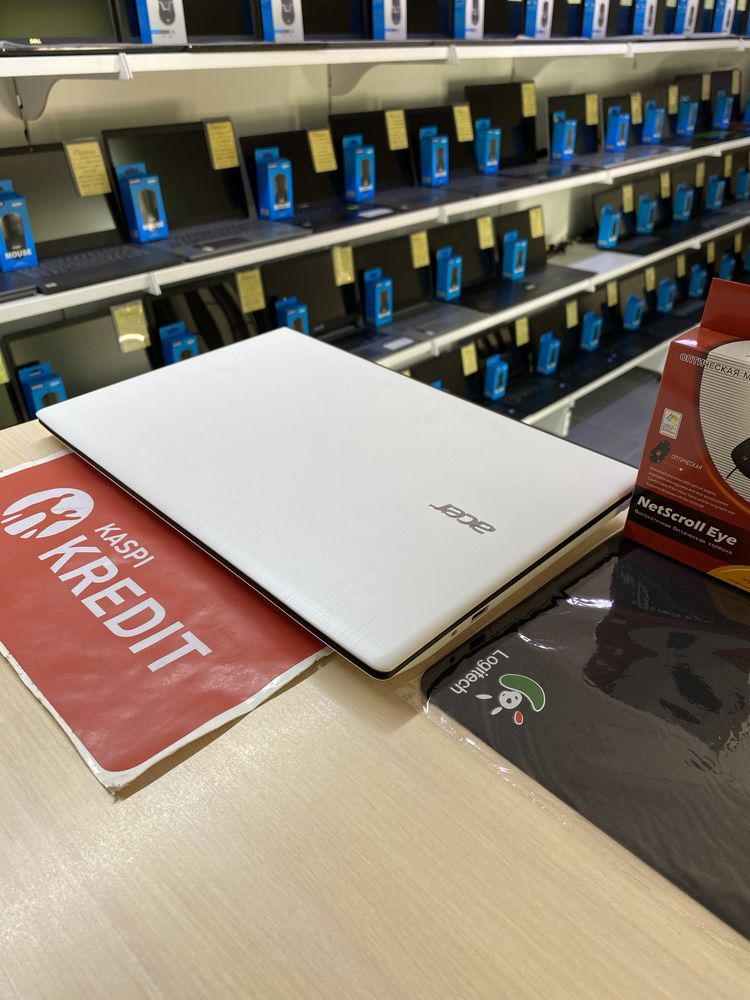 Ноутбук Acer Core i3-7 SSD 240гб Озу 8гб 4 Ядро Geforce MX940
