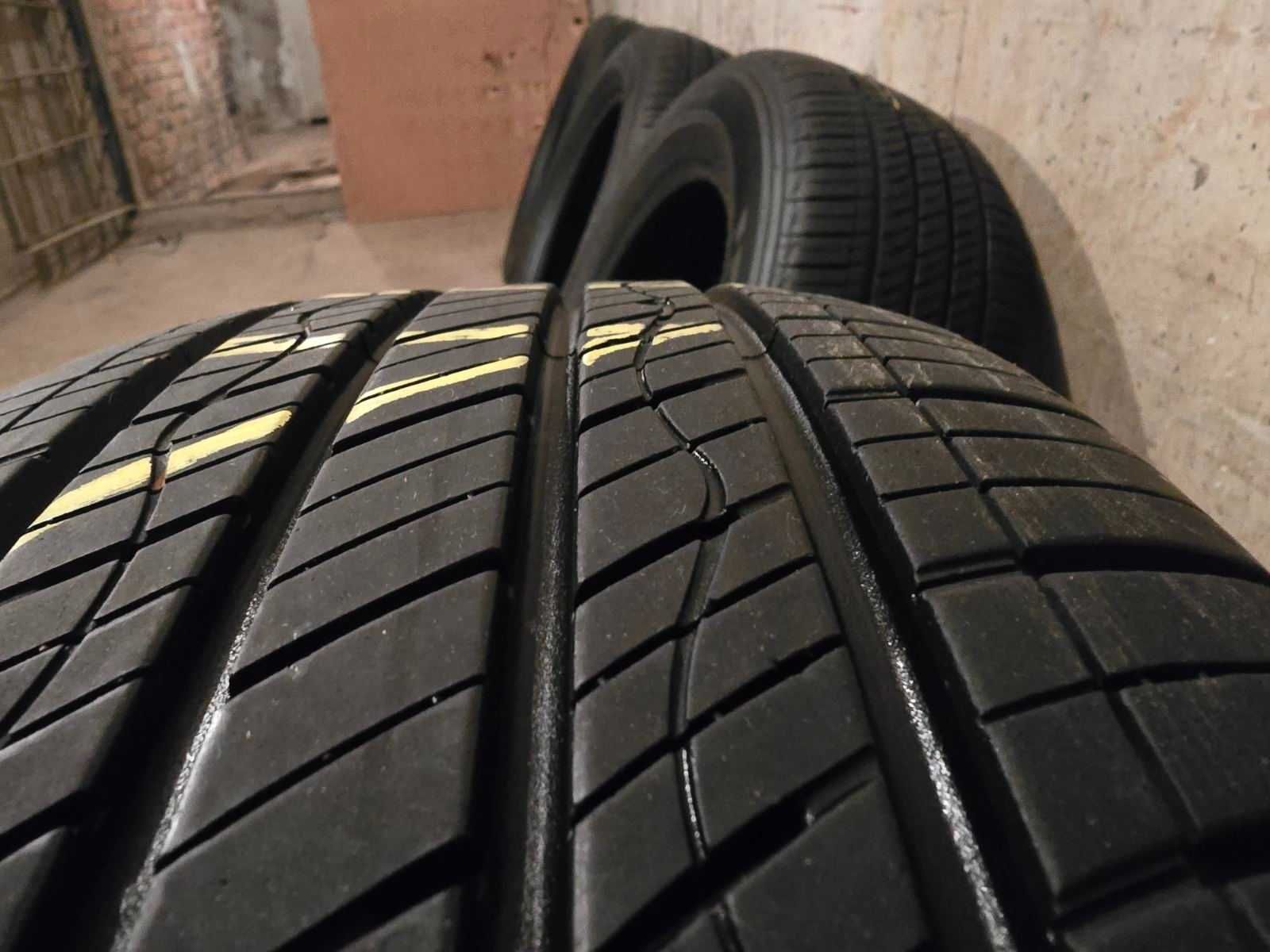 4 бр. 235/60/R18 - Kumho Crugen Premium/KL33 - от Santa Fe 2024