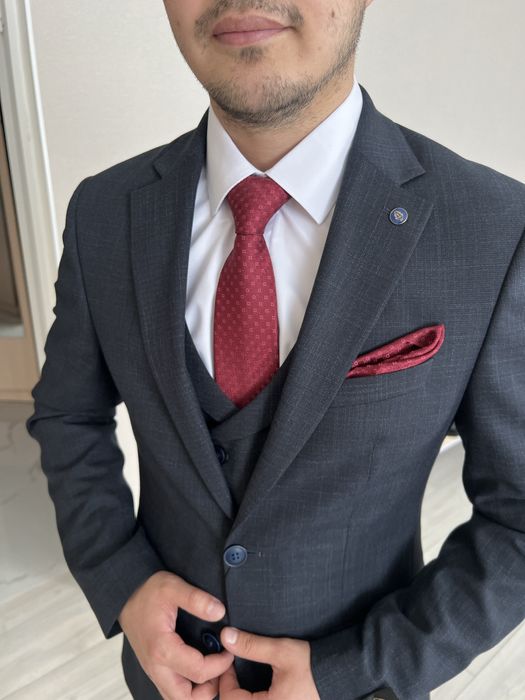 Продам мужской костюм - тройку