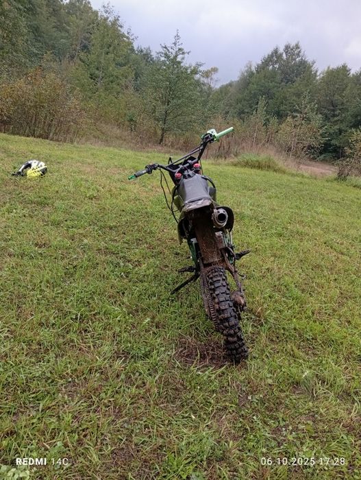 Vând cross 125cc KXD