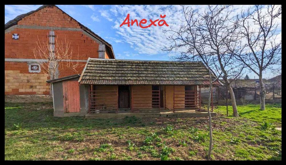 Vând casă în Horia la 7 km de Arad