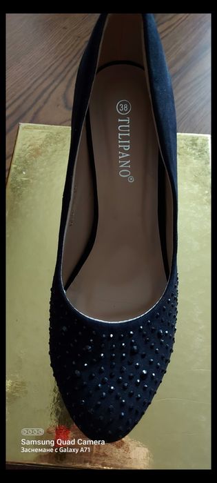 Нови обувки закупени от Италия