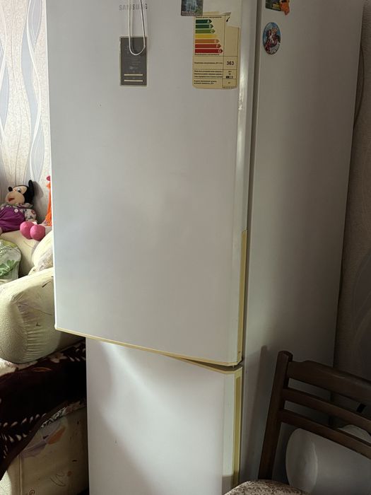 Продам холодильник Самсунг