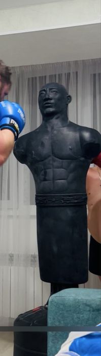 Продам Германа для бокса