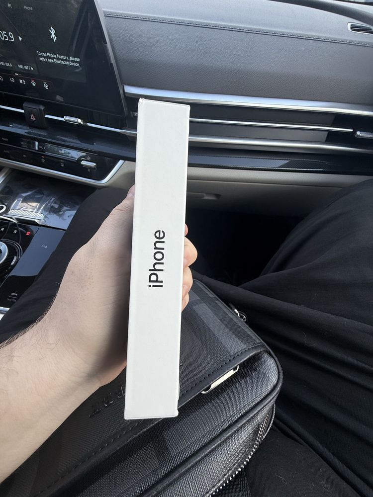 iPhone 13 128GB midnight