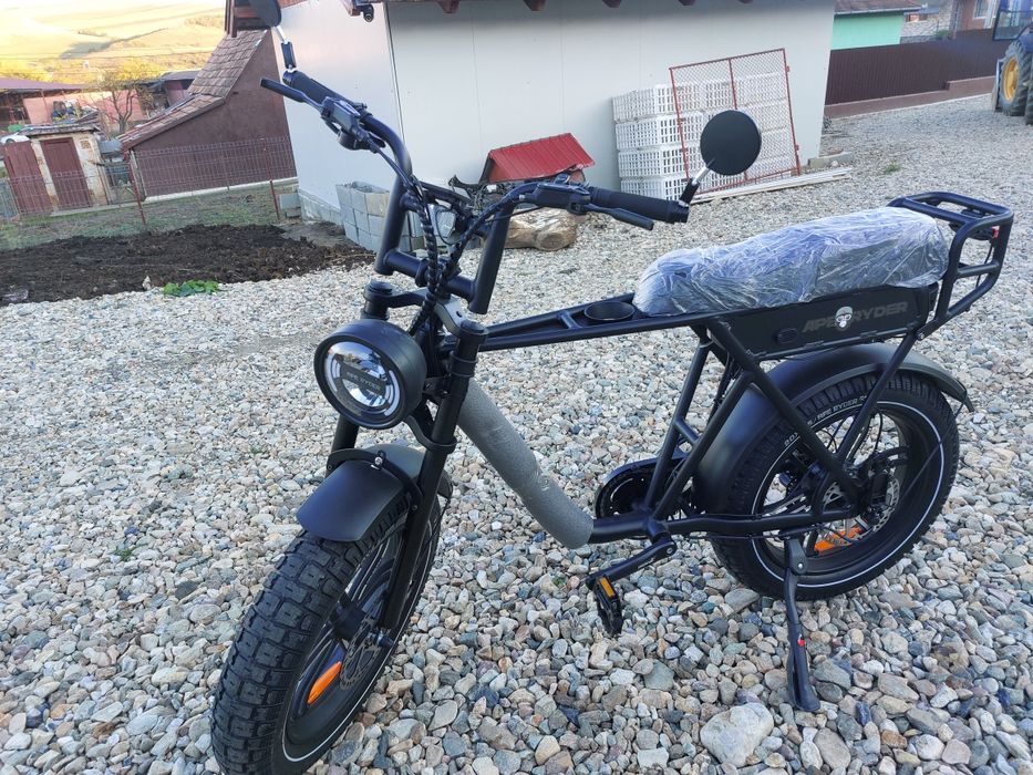 Bicicleta.electrica noua