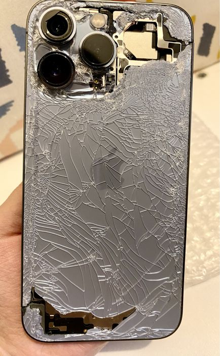 Айфон 13 про на запчасти