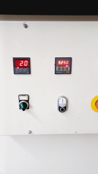 кантираща машина за праволинейно и криволинейно кантиране