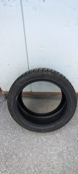 Гуми зимни Lassa Snoways 225/45 R17 94V