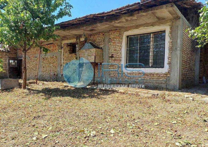 Самостоятелна едноетажна къща кв. Дивдядово