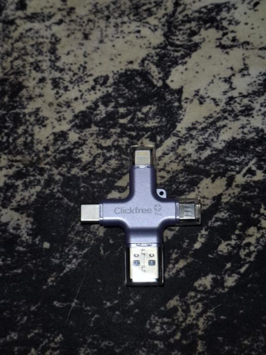 Clickfree Pro 128gb