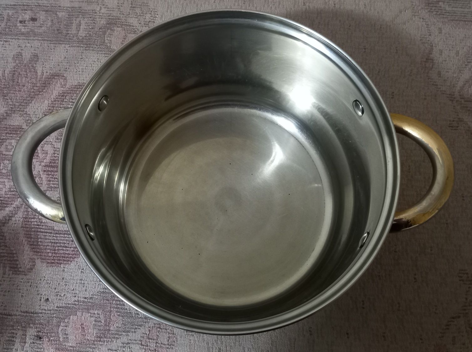 Кастрюля  Höffner