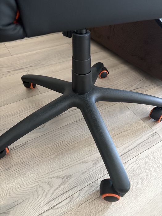 Геймърски стол Cougar Armor S