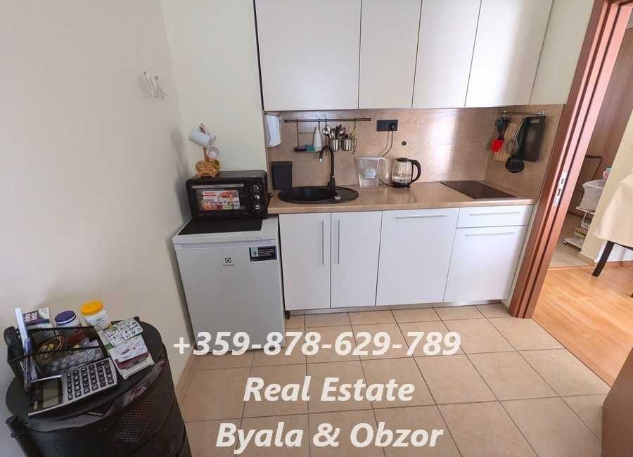 Продава се Двустаен апартамент в Бяла - 45 кв.м за 1223 €/кв.м - Снимка #1