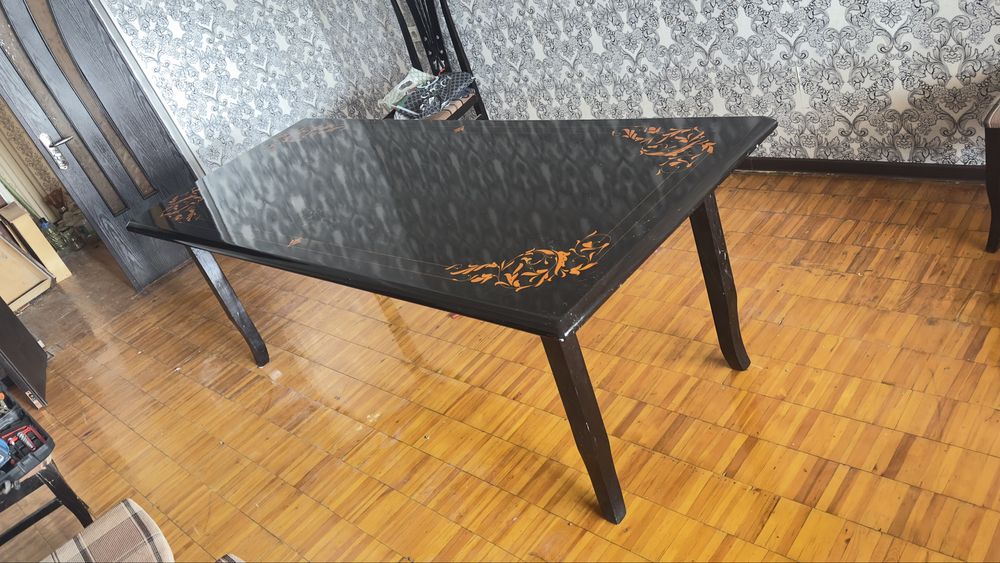 Mehmonxona stoli 10 kishilik