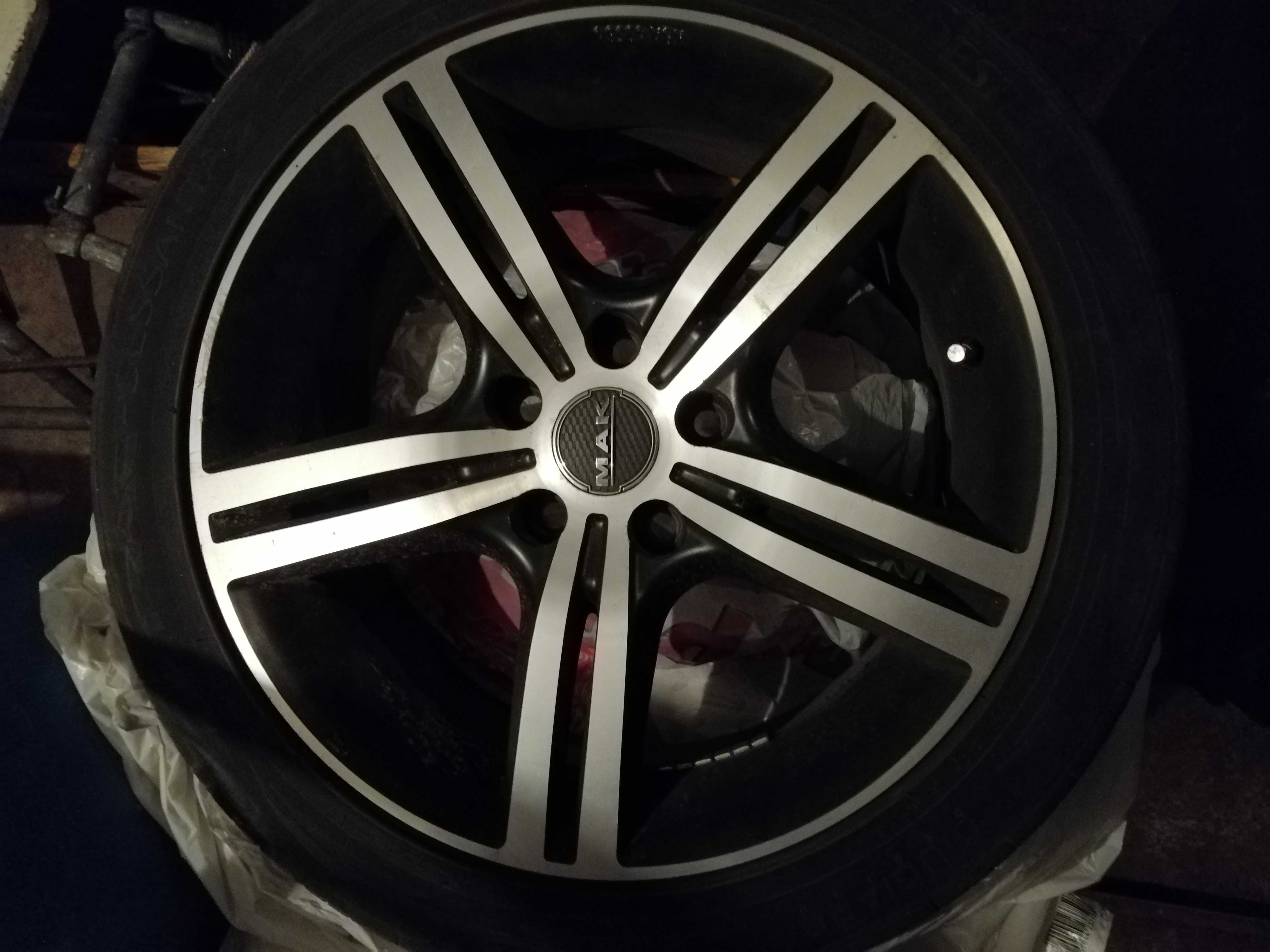 Roti de vara 225/45/R17 5x112 Audi