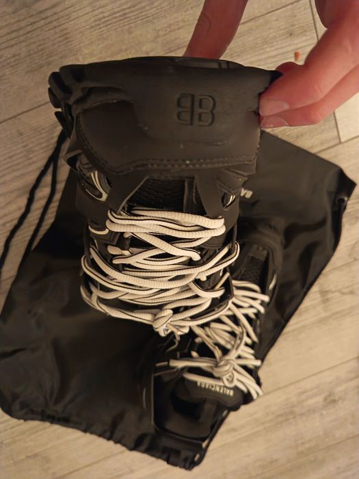 Balenciaga Tracks White Laces