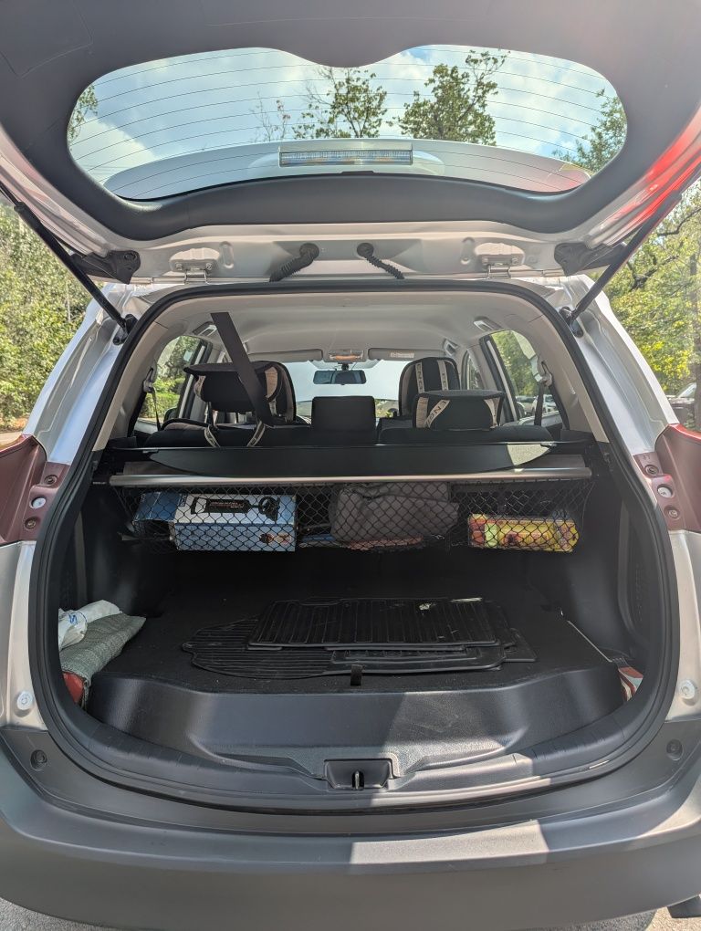 Продается Toyota rav4