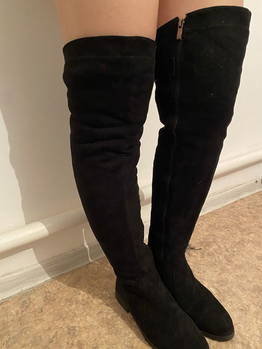 Сапоги из замша 40р размер