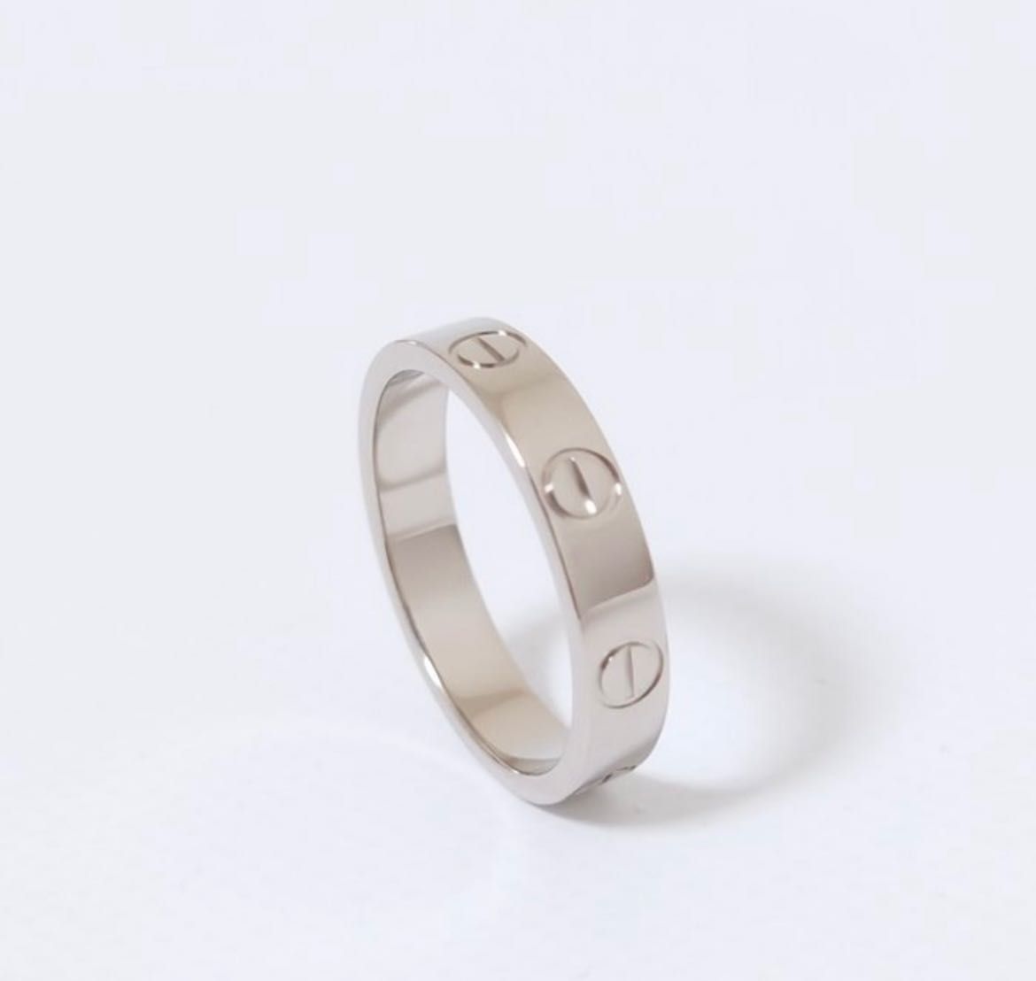 Cartier Love 18k ring
