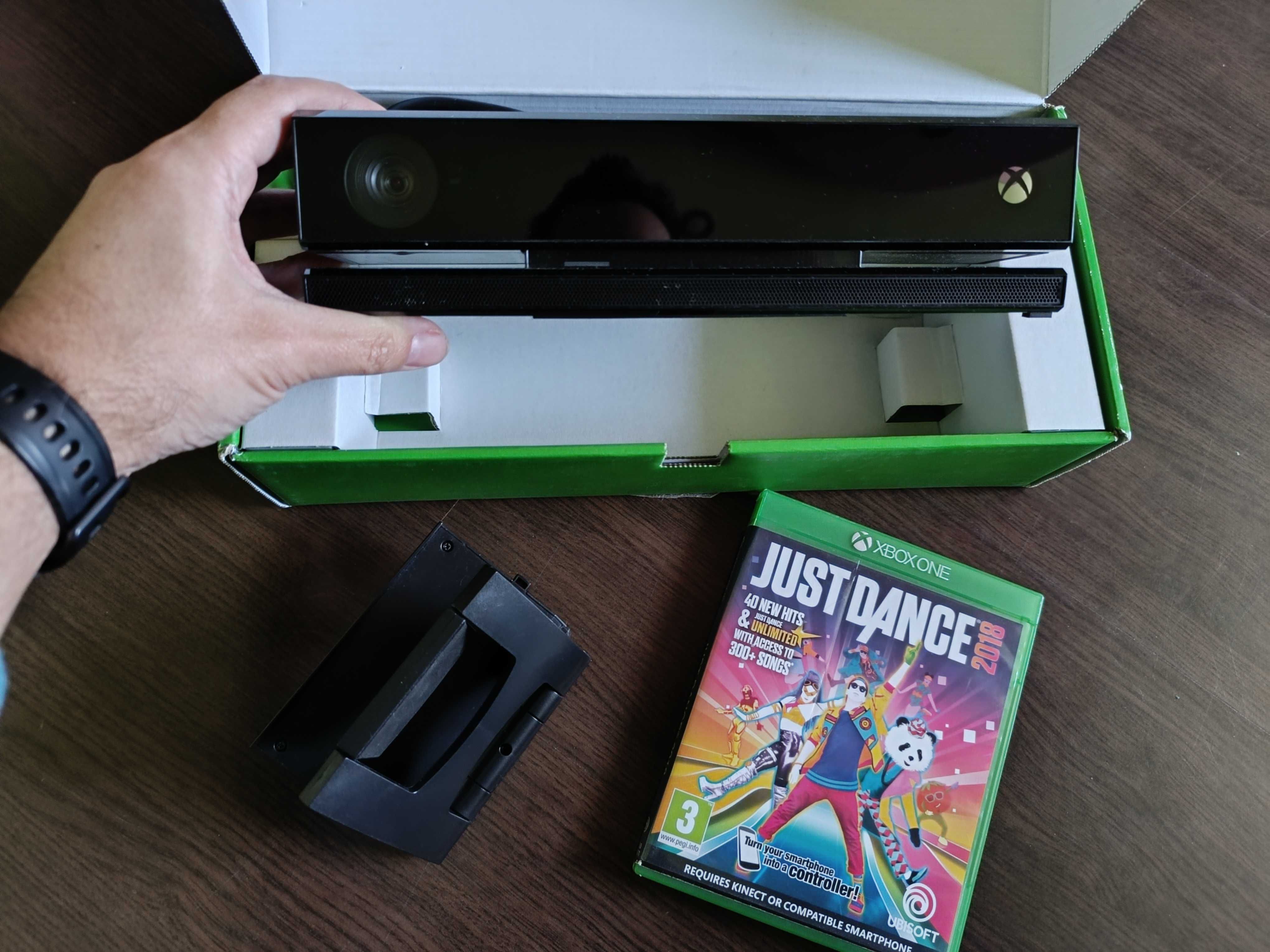 Kinect Xbox One full box stare excelenta stand TV joc Just Dance 2018