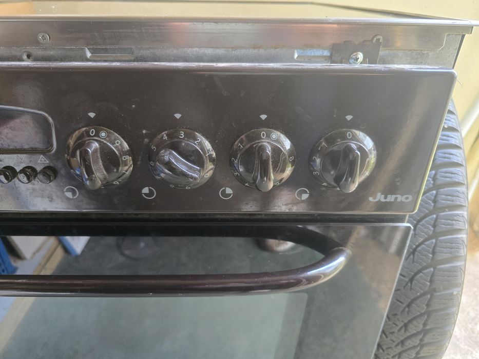 Готварска печка с плот за вграждане Neff Juno