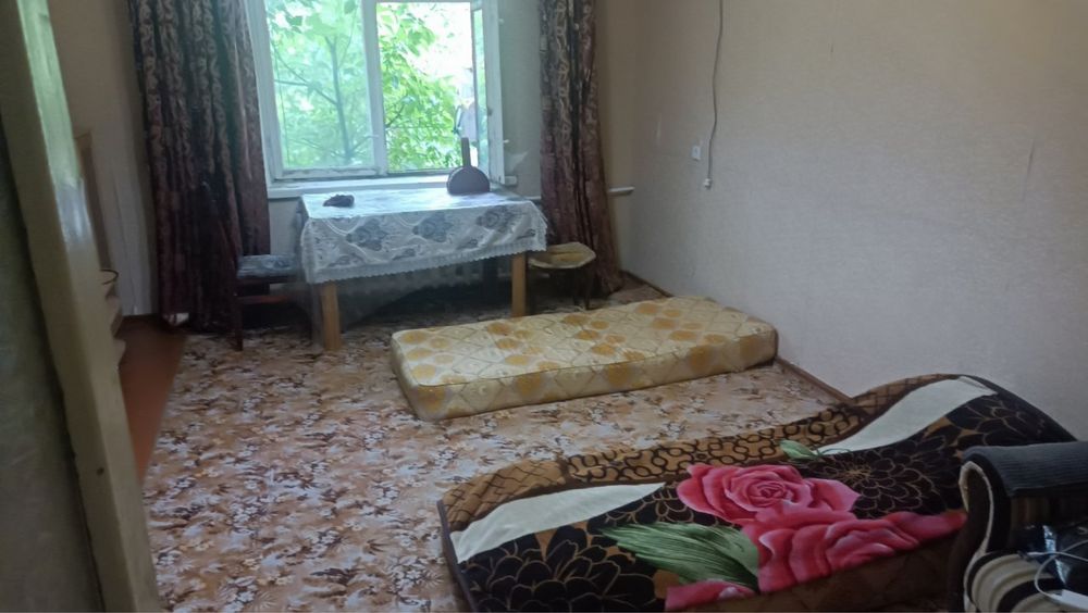 Oybek metro kvartira bollarga